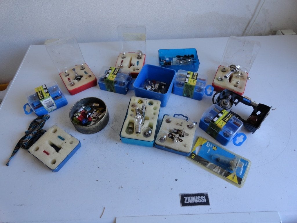 Autolampen, ouderwetse en nieuwe lampjes H7 E4 etc, Ophalen of Verzenden, Nieuw