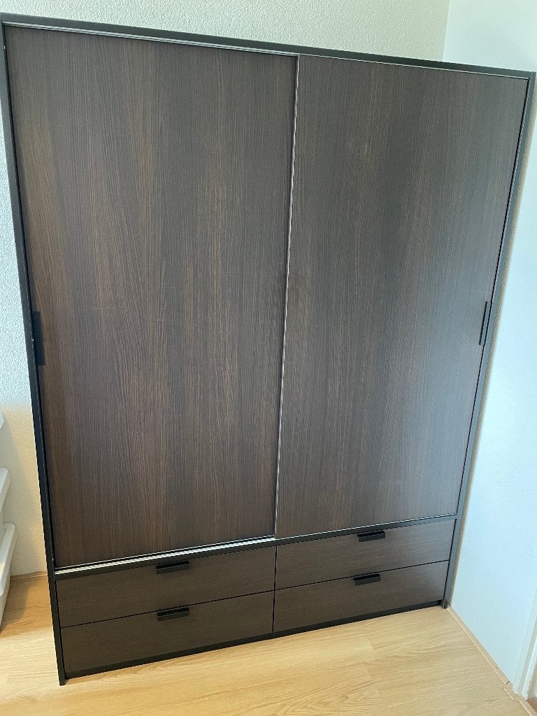 IKEA TRYSIL kledingkast met schuifdeuren en 4 lades, 200 cm of meer, 150 tot 200 cm, Zo goed als nieuw, Overige houtsoorten