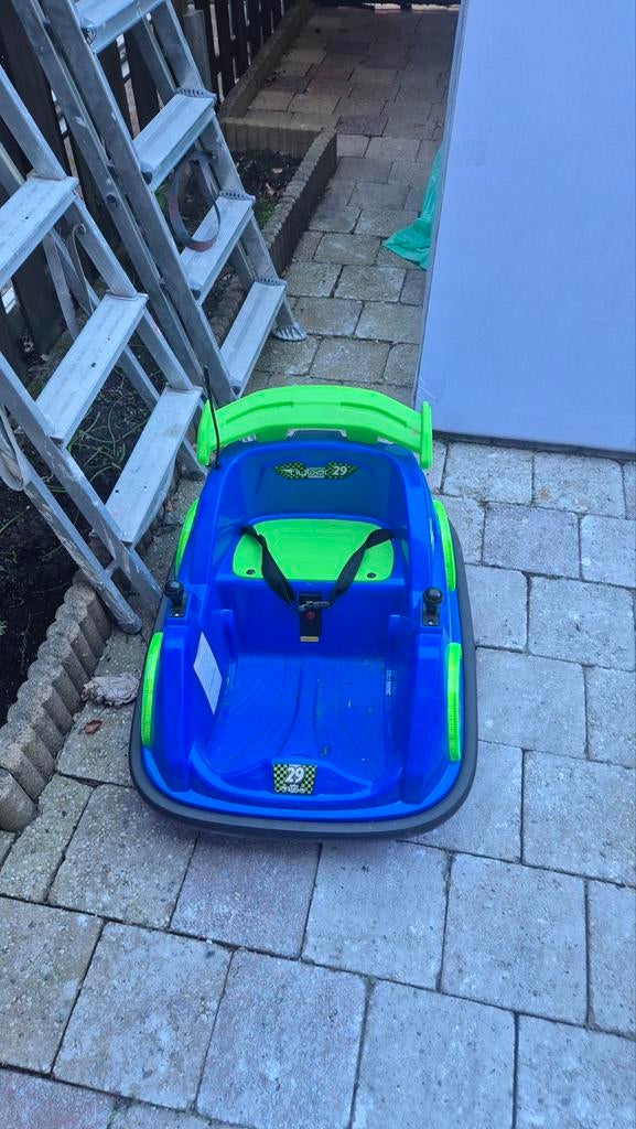Elektrische auto voor kinderen - wiggle car, Ophalen, Zo goed als nieuw
