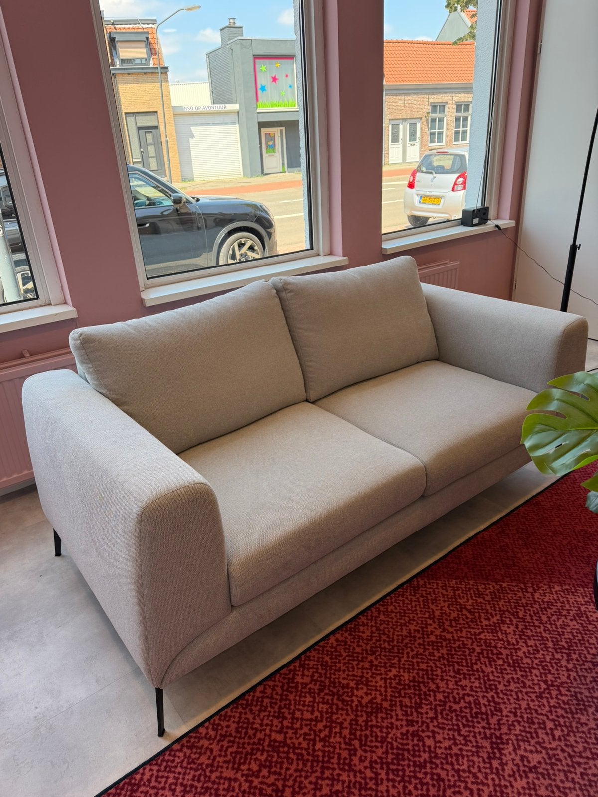 Nieuwe 2 zitsbank, Ophalen, 150 tot 200 cm, Tweepersoons, 75 tot 100 cm