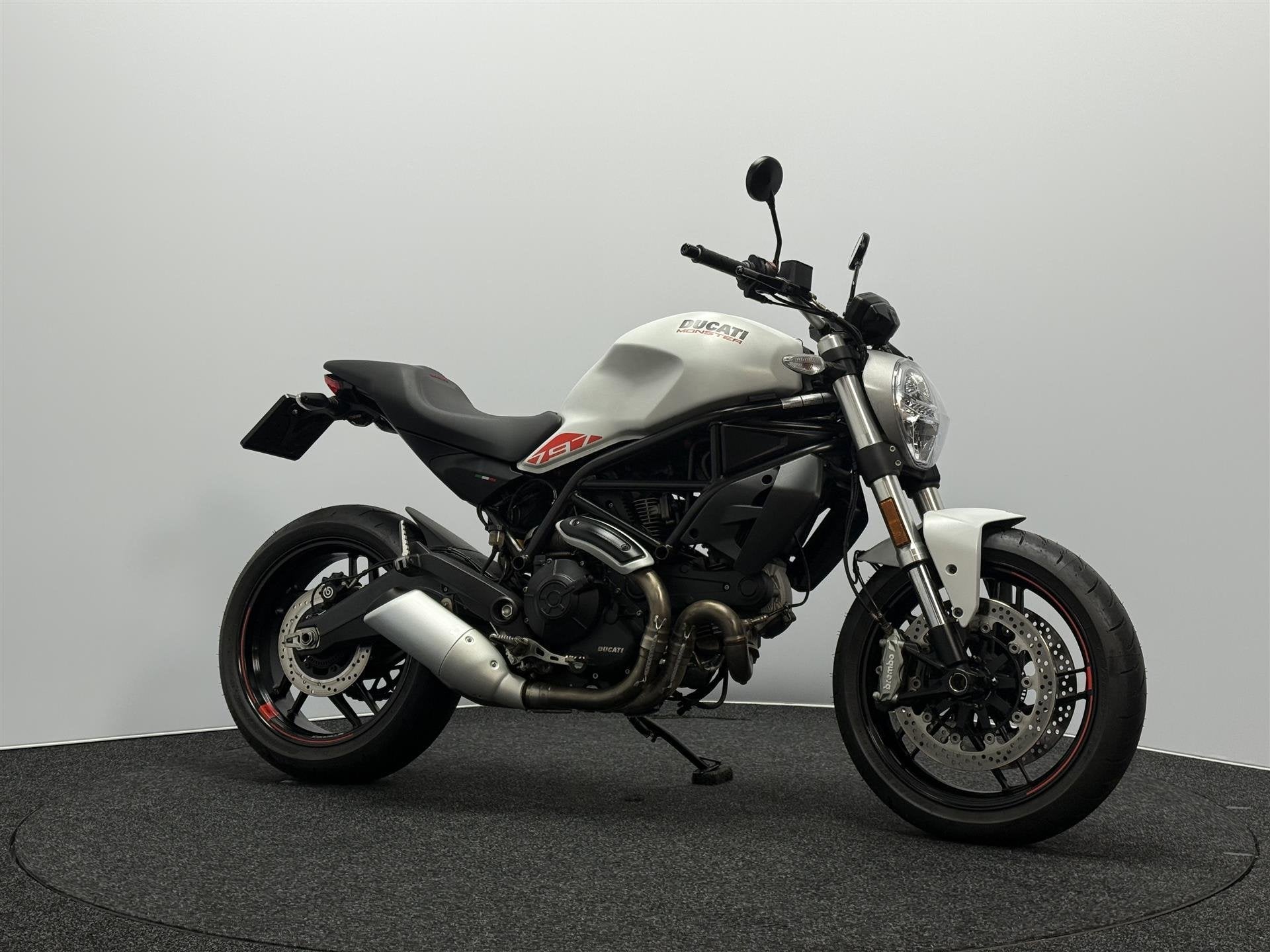 Ducati Monster 797, Handgeschakeld, 12 t/m 35 kW, Naked bike, Gebruikt