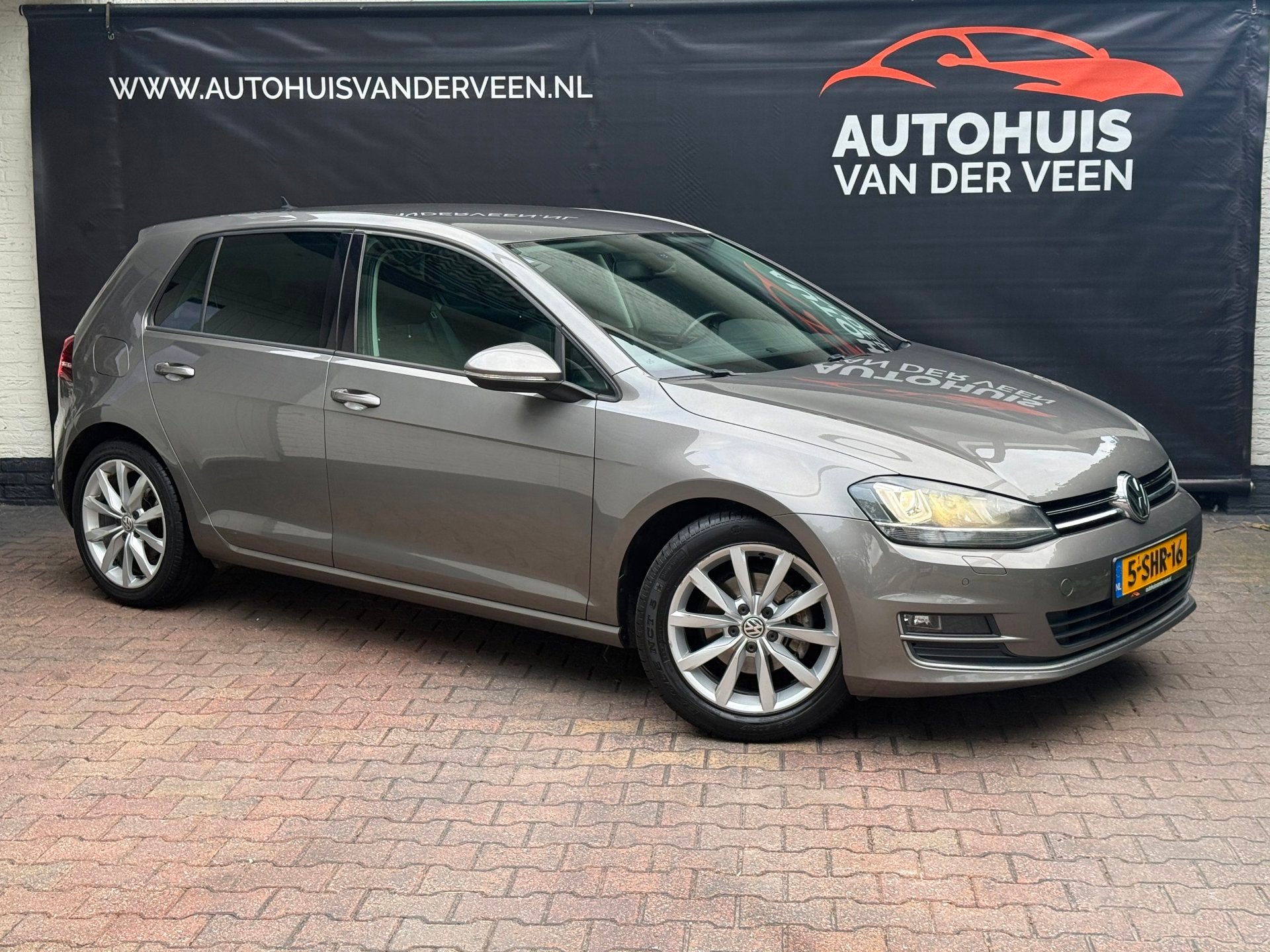 Volkswagen Golf 1.2 TSI Highline, Cruise/Navi/Clima/Keyless/, Voorwielaandrijving, Euro 5, Gebruikt, 4 cilinders