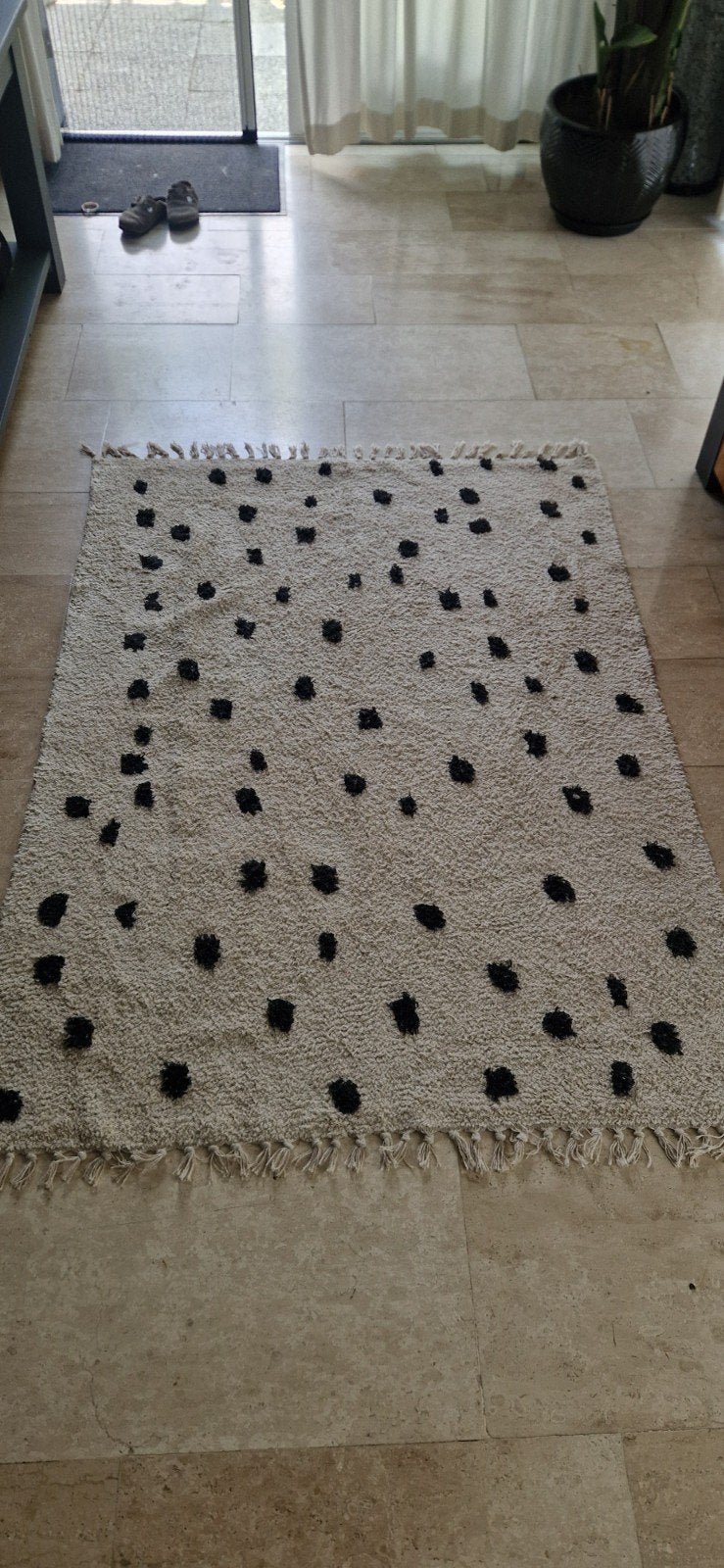 Leuk vloerkleed van de Wehkamp, Ophalen, 100 tot 150 cm, Crème, Zo goed als nieuw