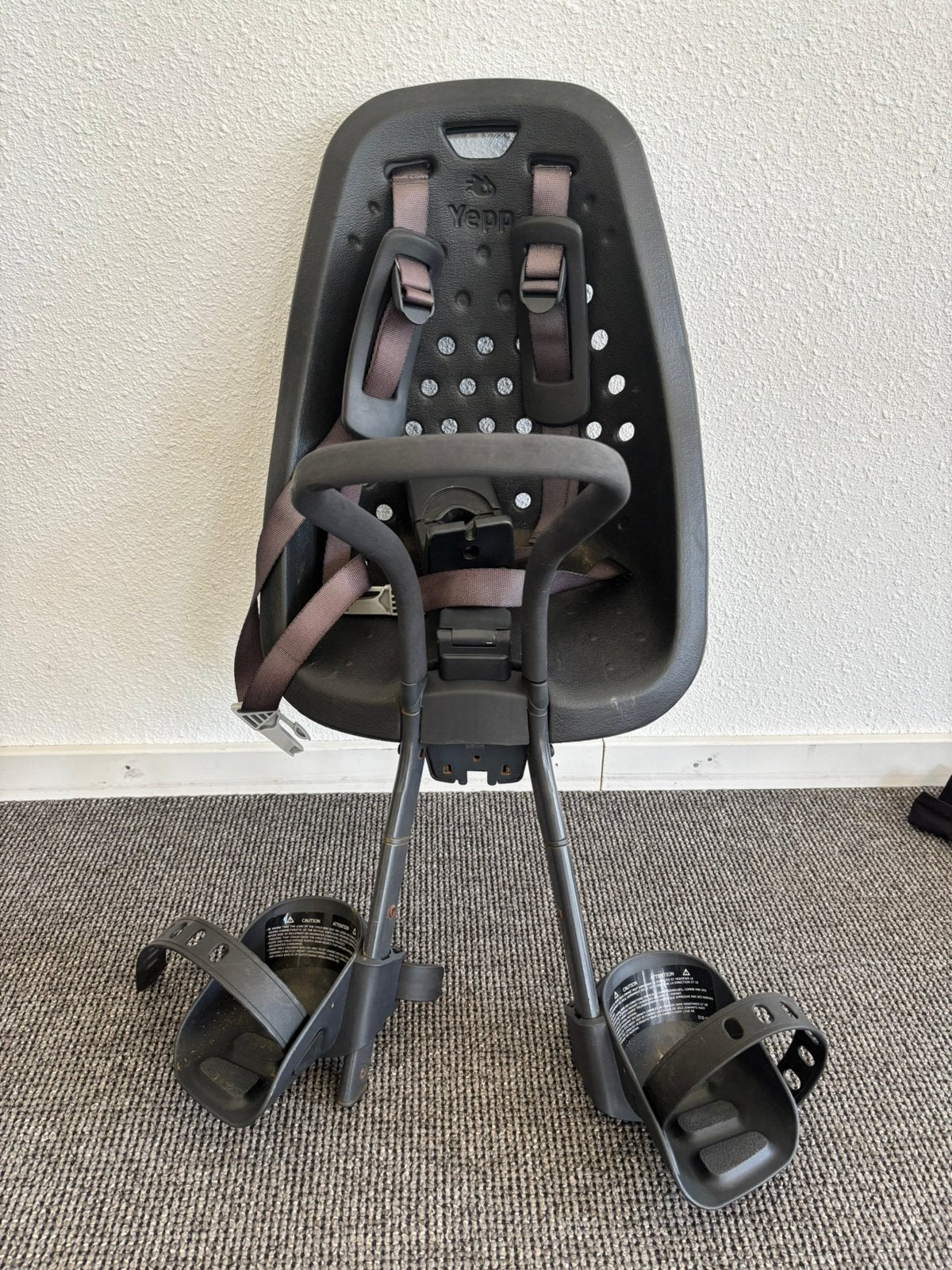 Yepp Mini fietsstoeltje voor, Ophalen, Voetsteuntjes, Zo goed als nieuw, Voorzitje