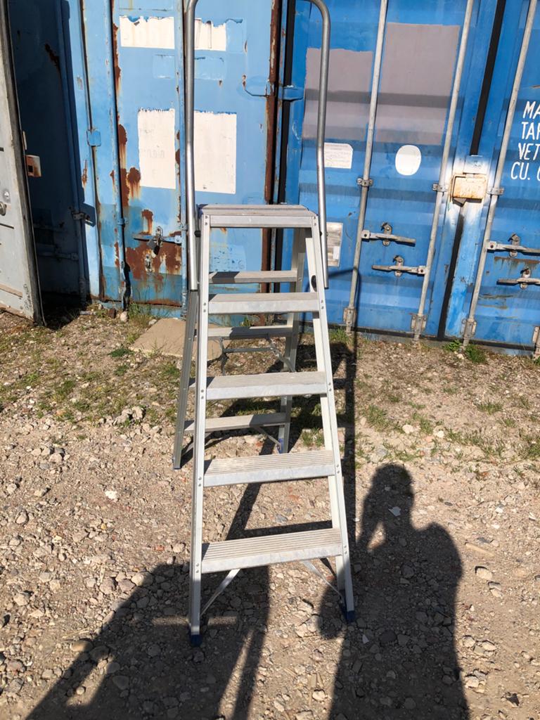 Maxall MTD 5 Dubbeltrap Industrieel - 125 cm platform, Ophalen, Gebruikt, Trap, 2 tot 4 meter