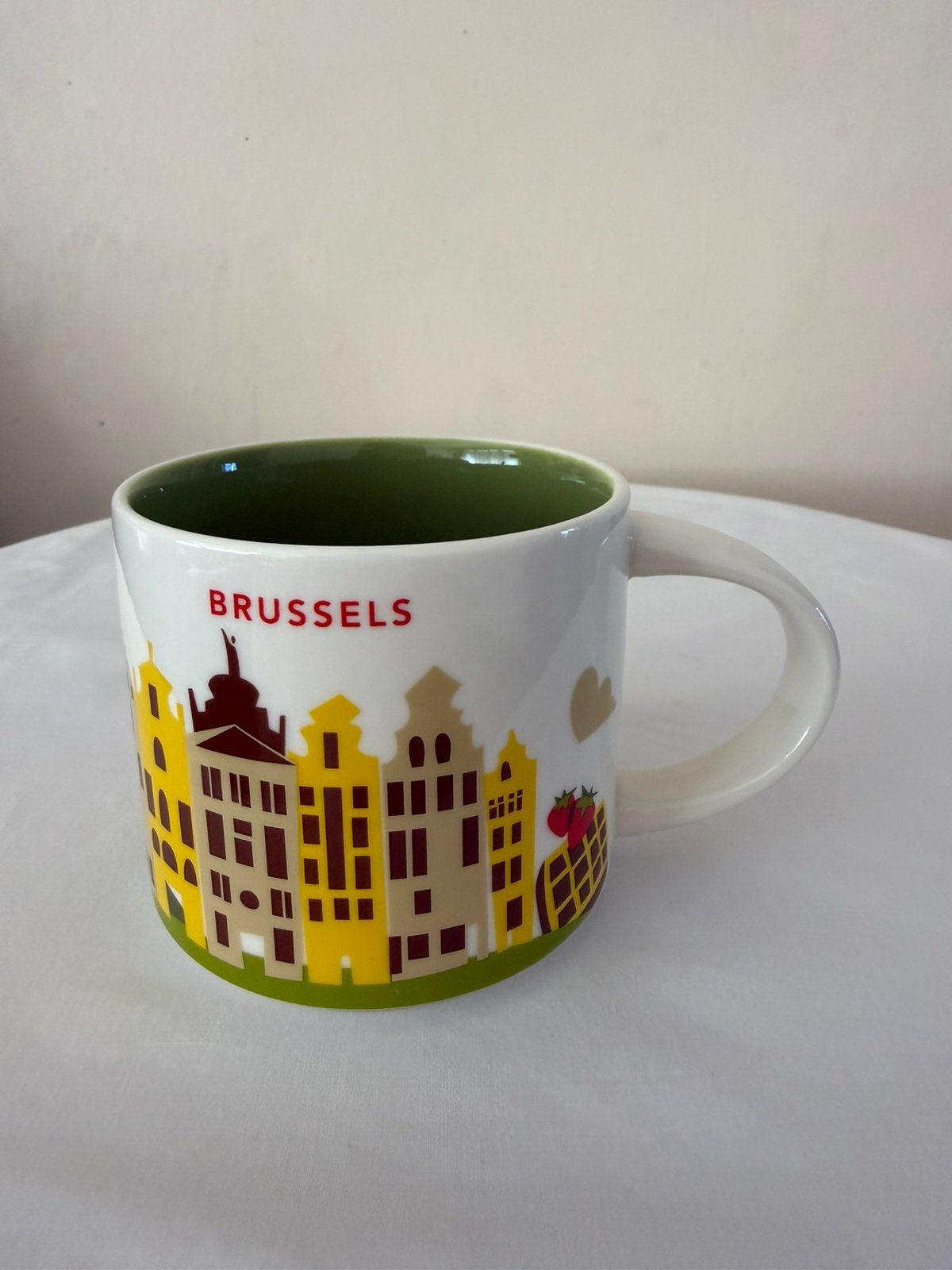 Groot Starbucks mug 414 ml - Brussels, Ophalen of Verzenden, Overige stijlen, Kop(pen) en/of Schotel(s), Glas