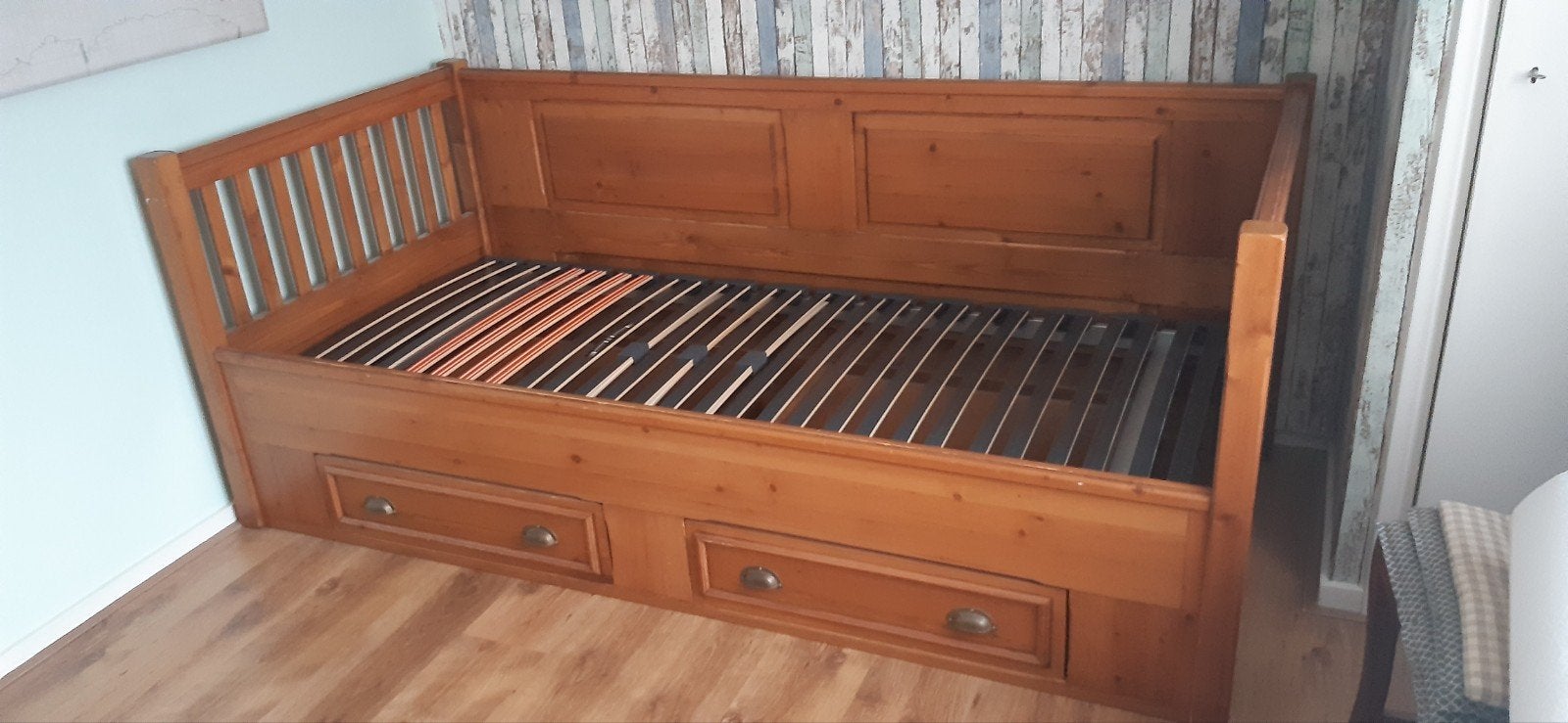 Mooi eenpersoons kajuitbed 90x200 incl. goede lattenbodem, Huis en Inrichting, Ophalen, 90 cm, Eenpersoons, Bruin