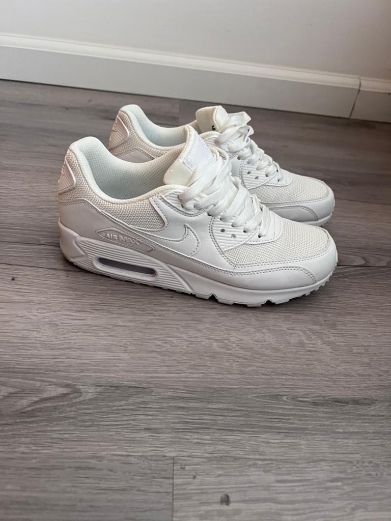 Nike Air max sneakers wit 41 ZGAN origineel, Kleding | Heren, Schoenen, Wit, Ophalen of Verzenden, Sneakers of Gympen, Zo goed als nieuw
