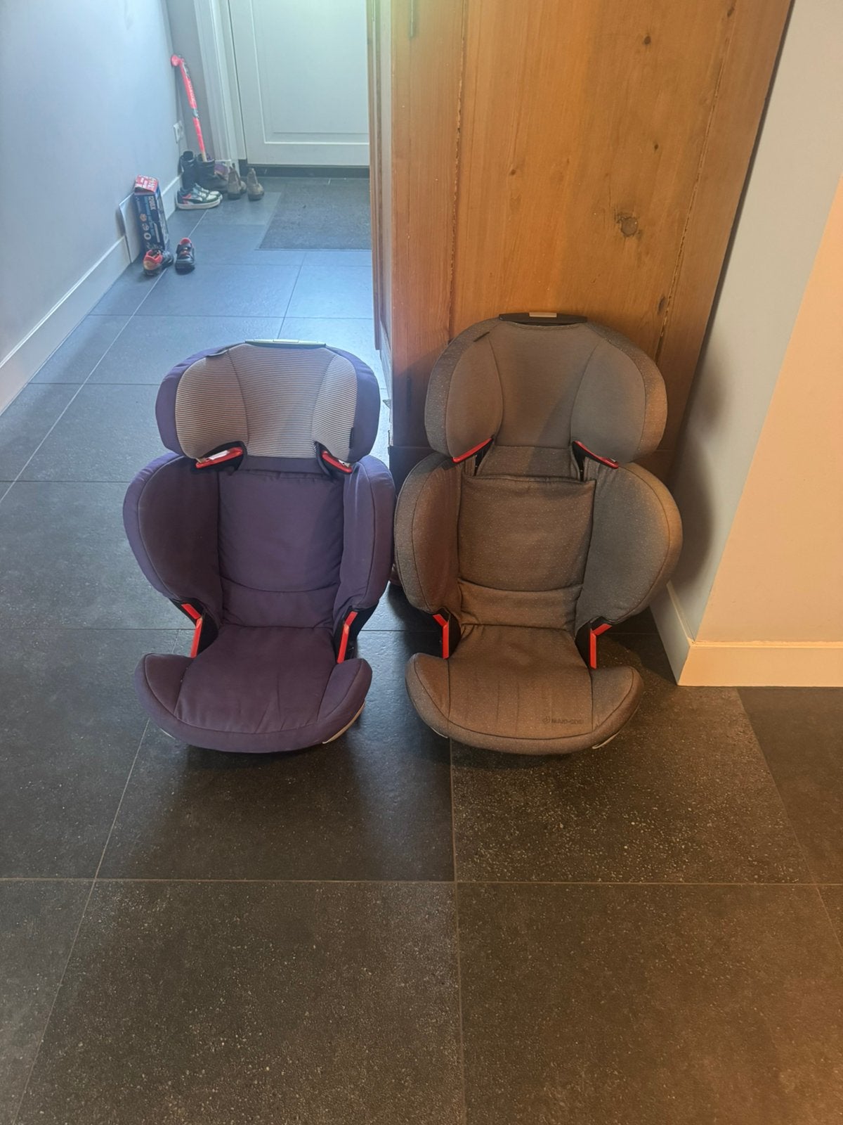 Autostoel isofix, Kinderen en Baby's, Autostoeltjes, Autogordel, 15 t/m 36 kg, Zo goed als nieuw, Ophalen