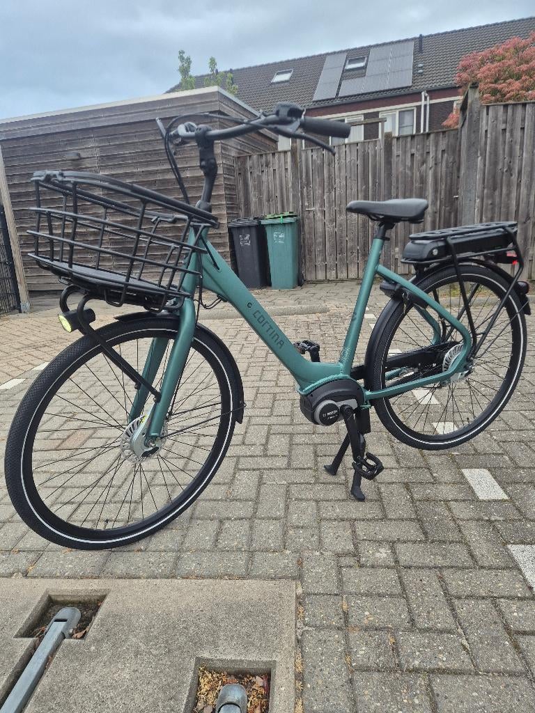 Cortina E-Common Bosch ActiveLine middenmotor, Fietsen en Brommers, Elektrische fietsen, Ophalen, Zo goed als nieuw, Cortina, 50 km per accu of meer