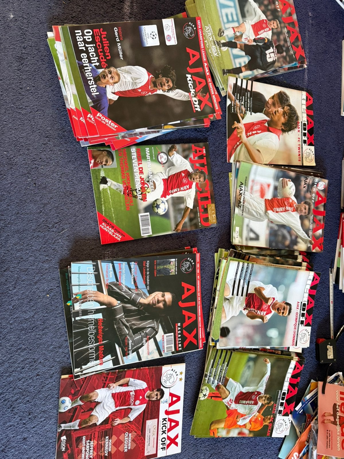 kickoff magazine meerdere seizoenen, Verzamelen, Sportartikelen en Voetbal, Ophalen of Verzenden, Zo goed als nieuw, Feyenoord