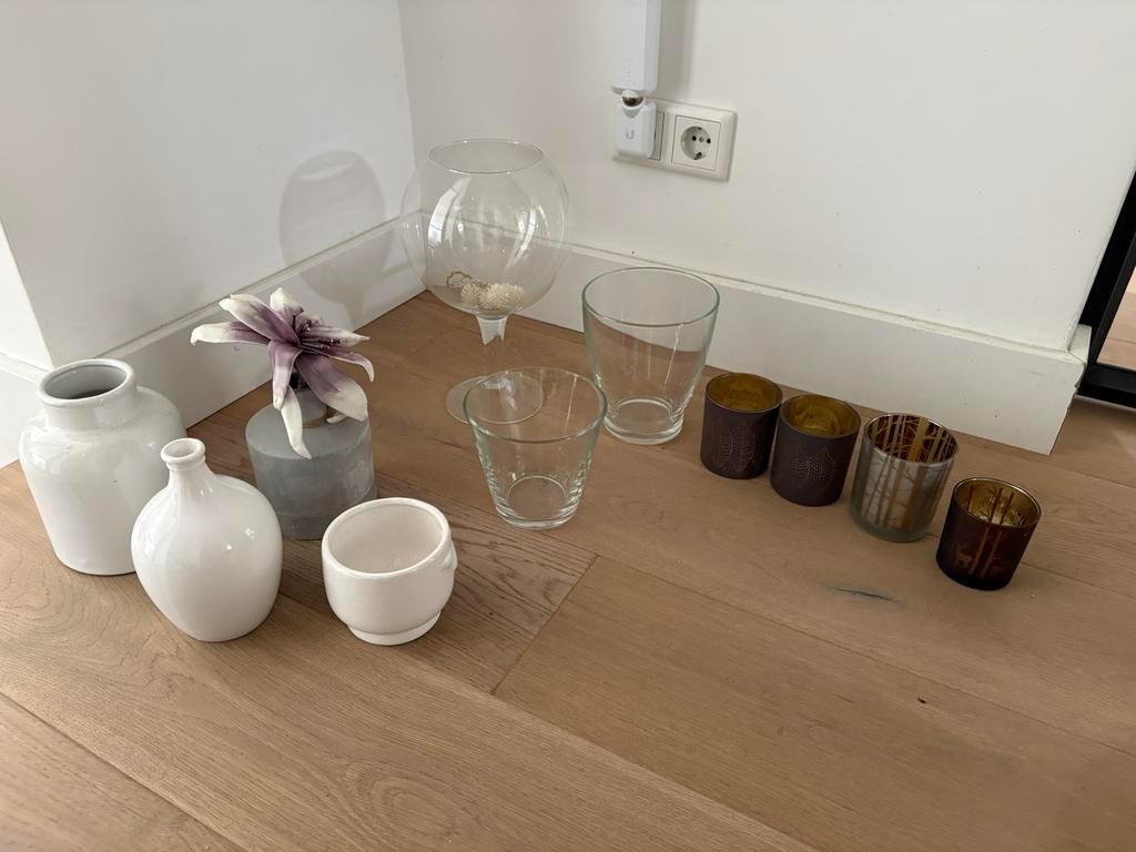 Verschillende vazen en theelicht glaasjes, Huis en Inrichting, Ophalen, Overige kleuren, Minder dan 50 cm, Glas