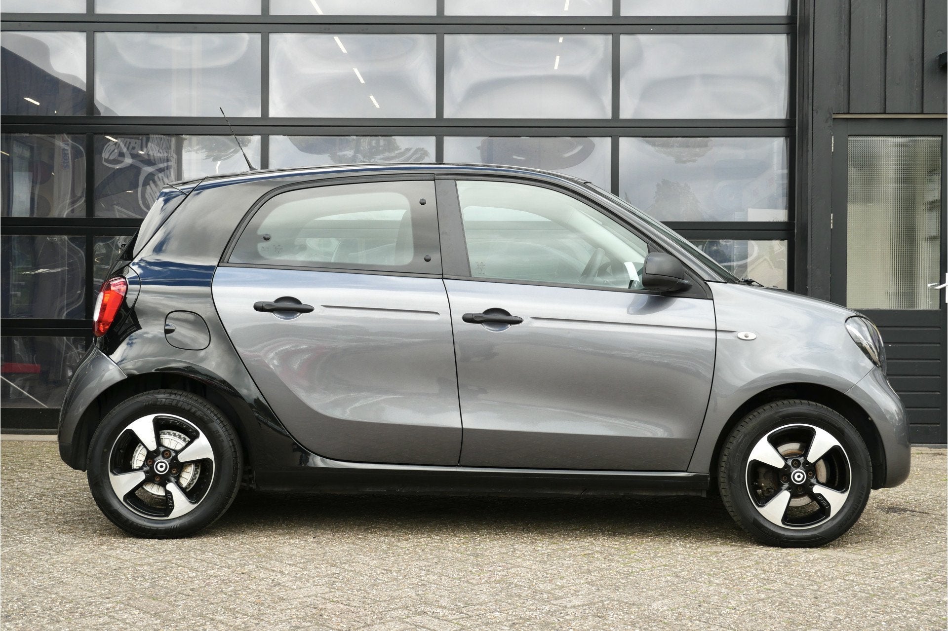 Smart Forfour 1.0 Business Solution | NL-Auto | Cruise | Air, Auto's, Gebruikt, 4 stoelen, Origineel Nederlands, Handgeschakeld