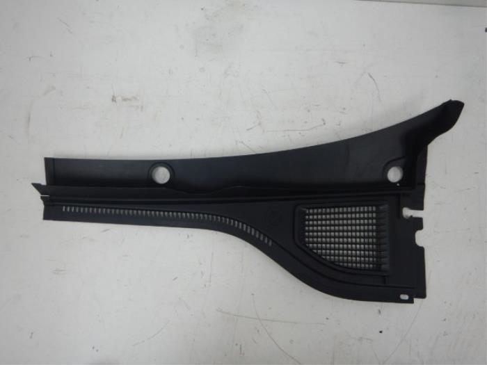 VW Golf 8 Parafaan Afdekkingsplaat Links, Ophalen of Verzenden, Gebruikt