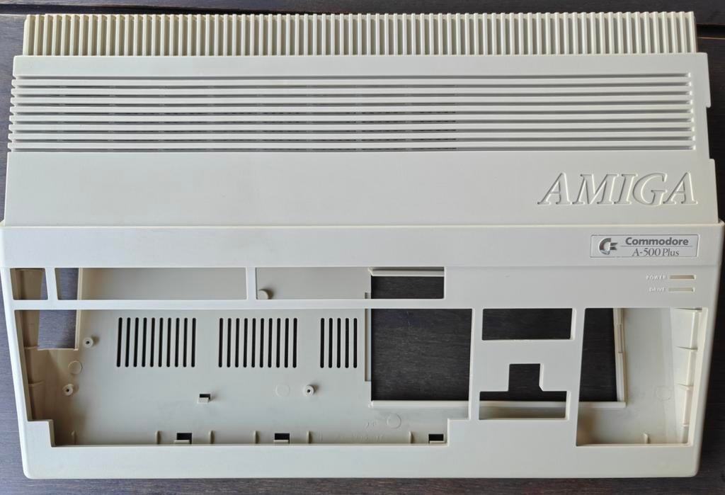 Amiga 500 Plus Behuizing - Gesigneerd!, Computers en Software, Vintage Computers, Ophalen of Verzenden