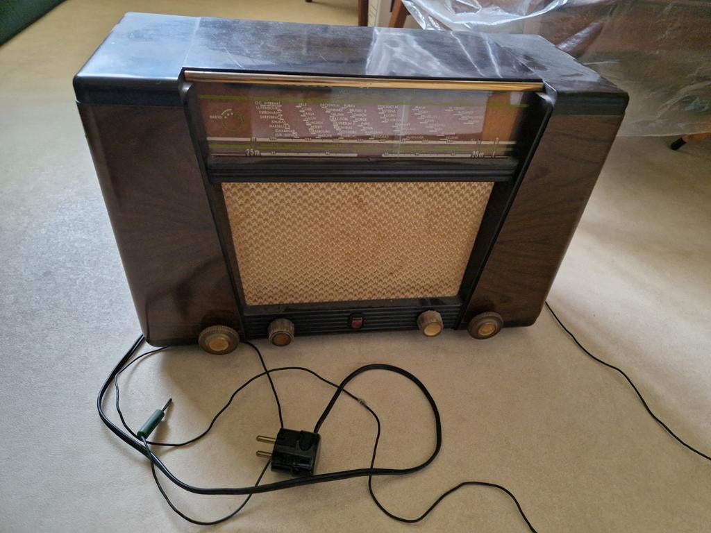 Philips buisradio, Ophalen