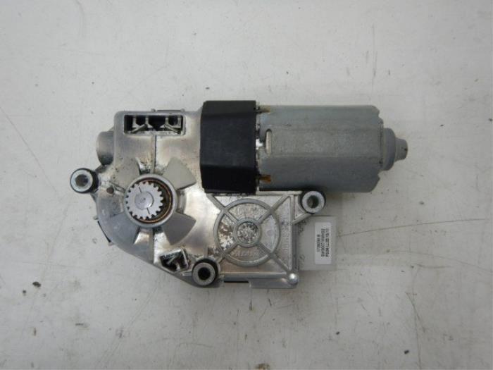 VW Golf 7 Motor Panoramadak, Ophalen of Verzenden, Gebruikt