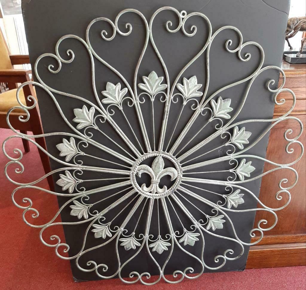 metalen wanddecoratie  Franse lelie, Ophalen, Nieuw