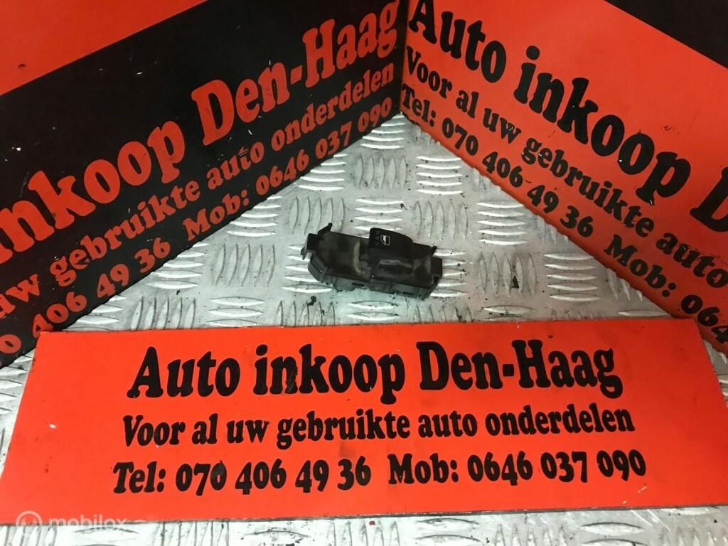 Subaru Justy/Sirion ('05-'10) Elec.raamschakelaar RV RA LA, Auto-onderdelen, Dashboard en Schakelaars, Ophalen of Verzenden, Gebruikt