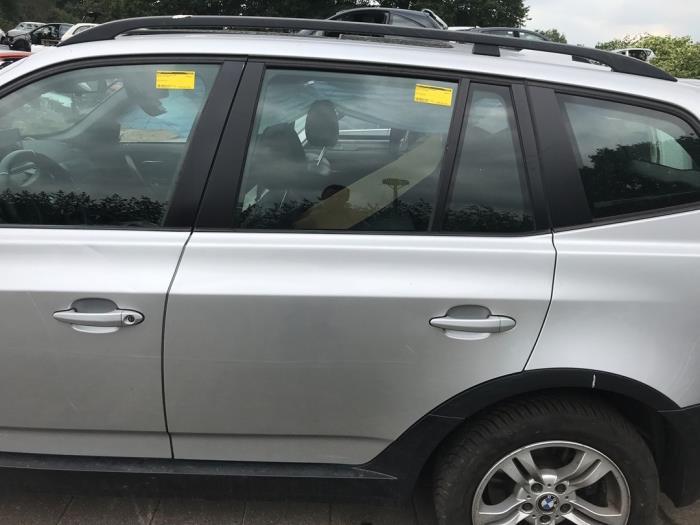 Portier 4Deurs links-achter van een BMW X3 (354/7), Gebruikt, -, Deur, -