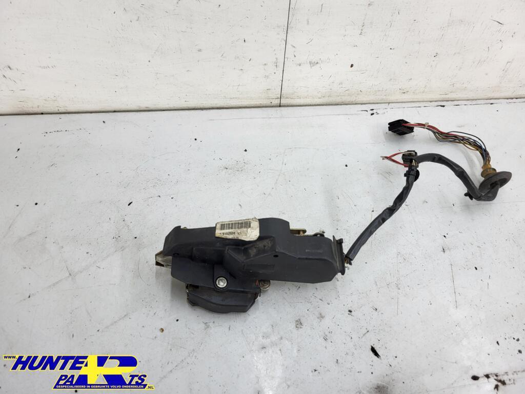 Deurslot mechaniek RV Volvo 850 ('91-'96) 9152536, Auto-onderdelen, Gebruikt, Ophalen of Verzenden, Volvo, Volvo