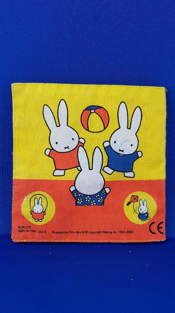 Nijntje speelt buiten, knisperboekje, 2009, 13cm. 4C1, Kinderen en Baby's, Speelgoed | Knuffels en Pluche, Tweedehands verkoop