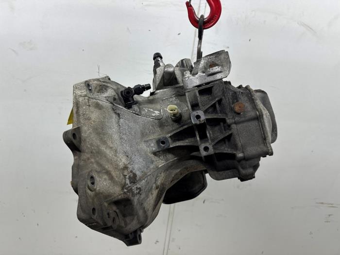 Versnellingsbak van een Opel Corsa, Gebruikt, -, -, Opel