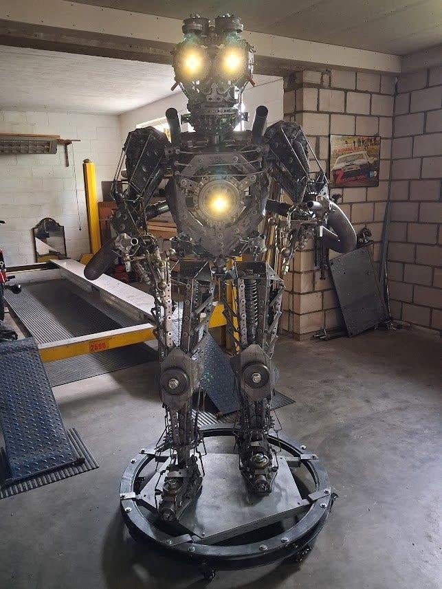 ROBOT, Ophalen