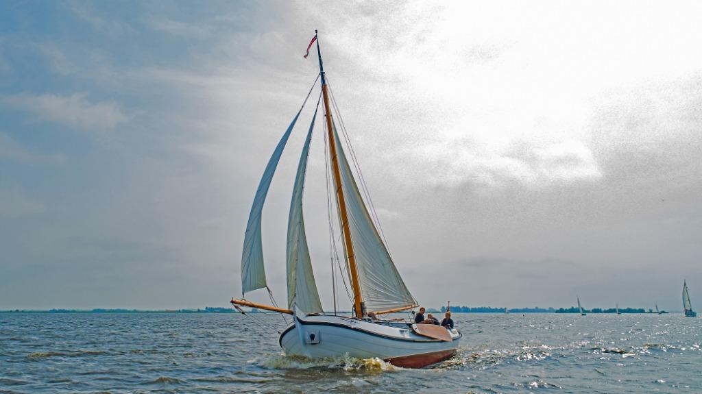 Vollenhovense Bollen, Lemsteraken te huur, Watersport en Boten, Platbodems, Ophalen, Zo goed als nieuw, Staal, Diesel