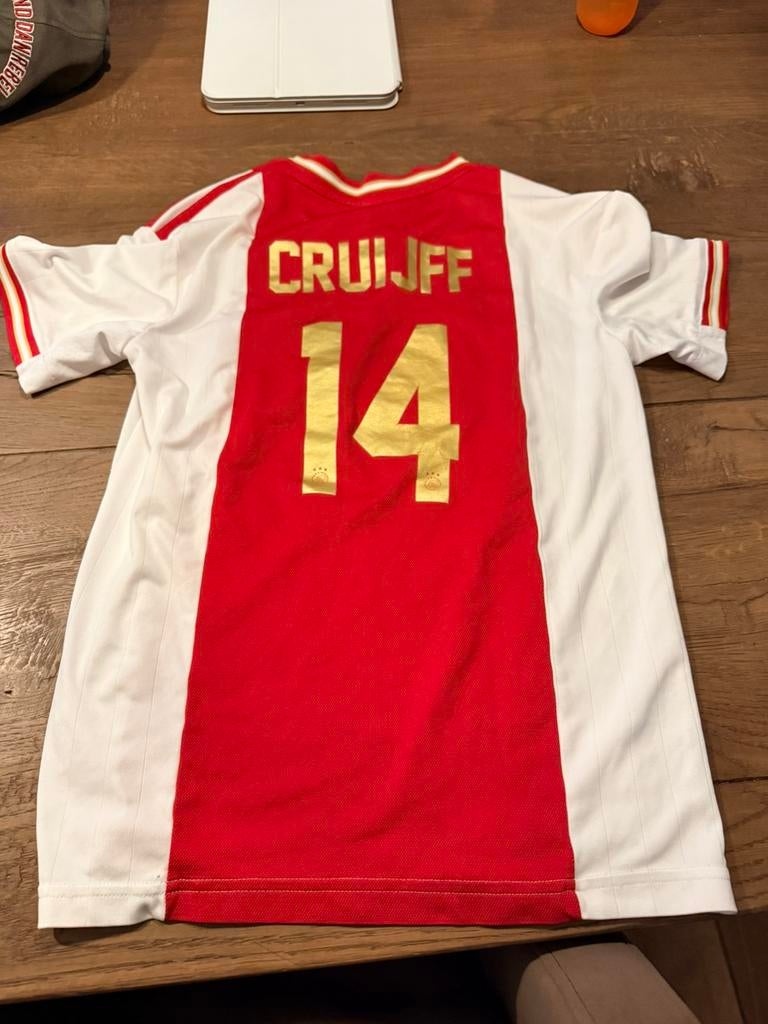 Ajax shirt 12 jaar met de man hem zelf Joham Cruijff, Sport en Fitness, Voetbal, Ophalen of Verzenden, Zo goed als nieuw, Shirt