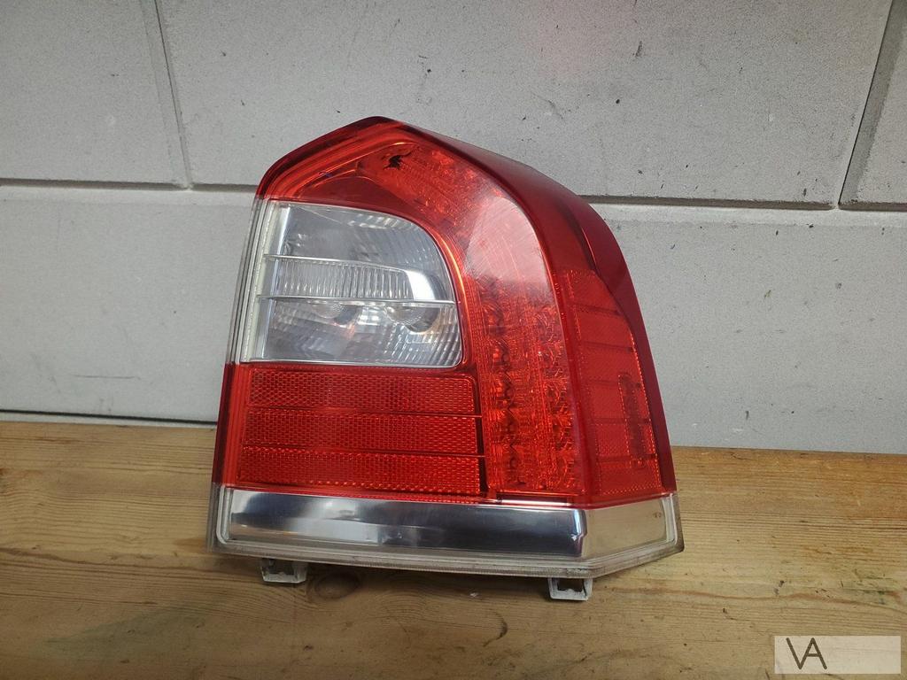 Volvo V70 en XC70 2013 - 2017 achterlicht rechts facelift, Ophalen of Verzenden, Gebruikt, Volvo