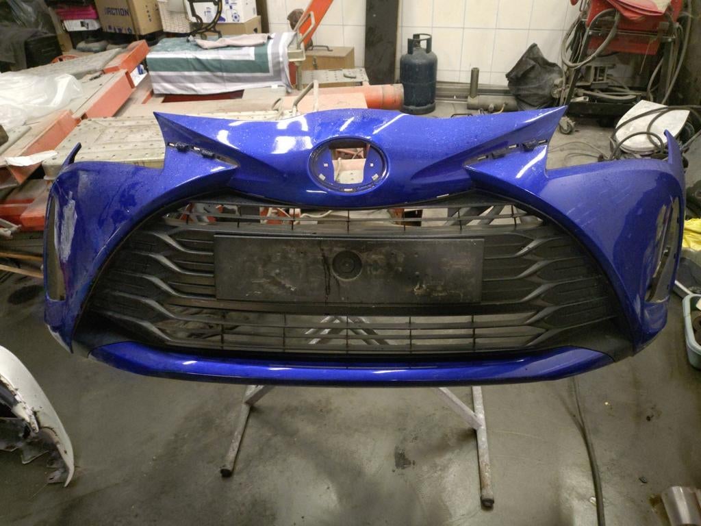 Toyota Yaris voorbumper bumper 2019 52119-0DA40