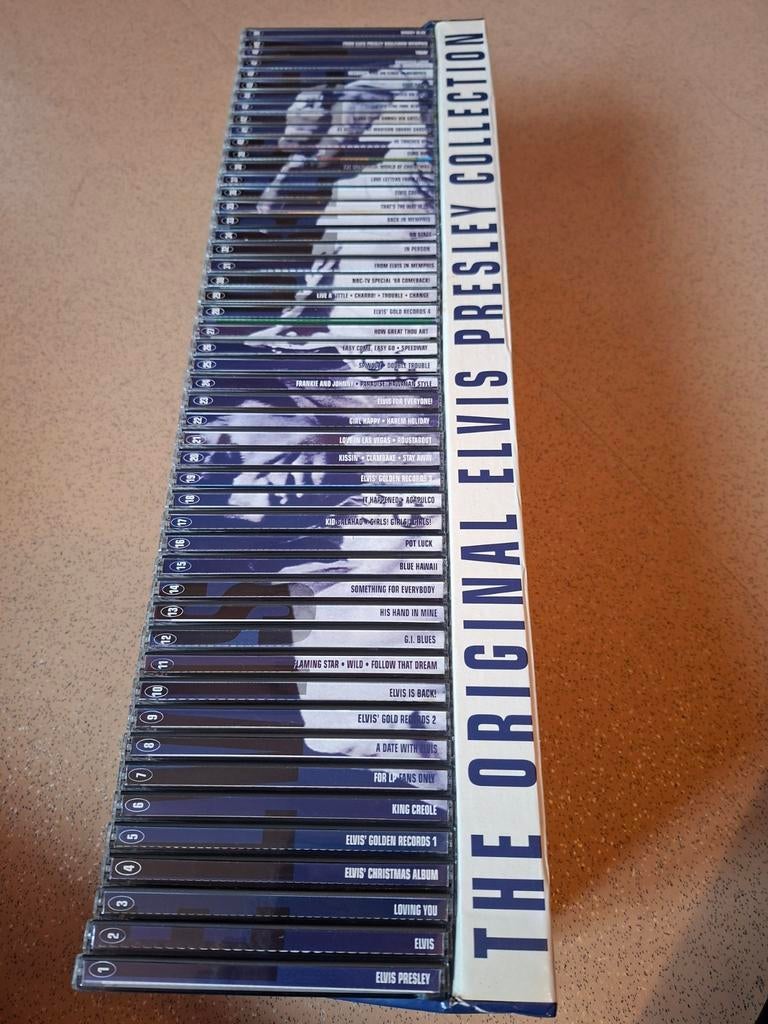 Elvis Presley - Complete verzameling - 50 CD Boxset, Ophalen, Zo goed als nieuw, Rock en Metal, Boxset