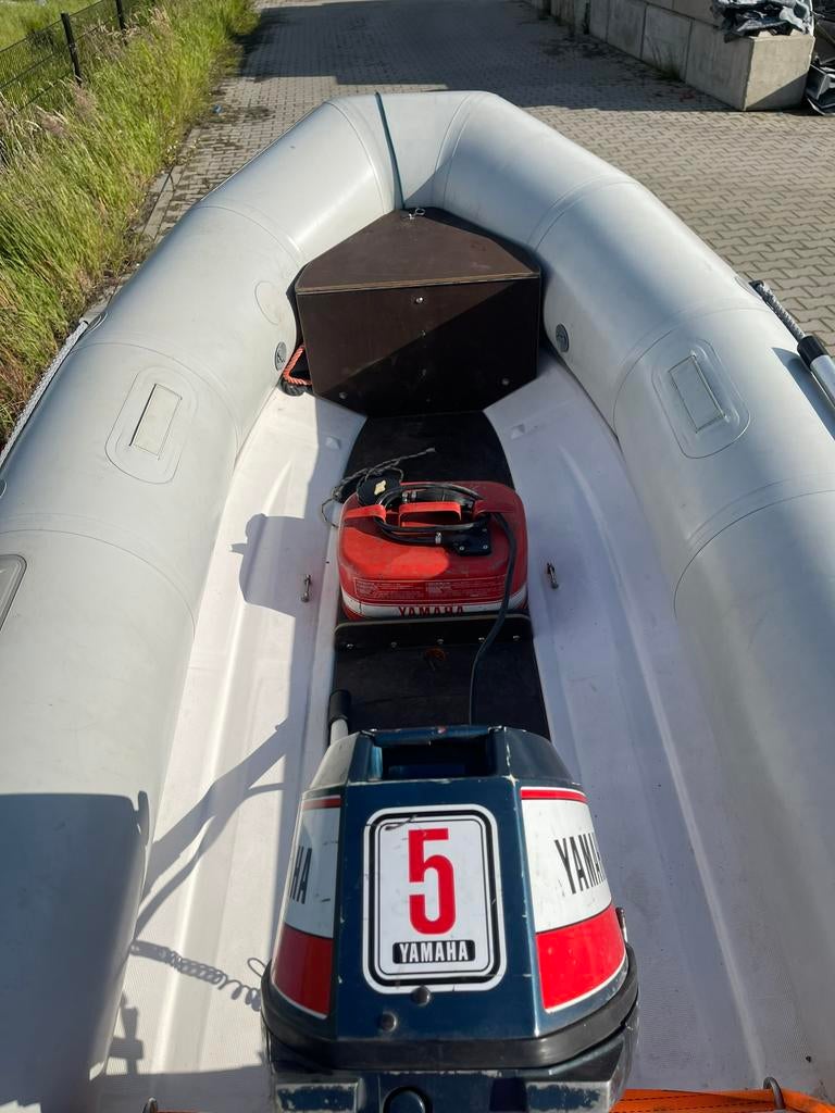 Rubbermoterboot/ rubberboot met motor, Ophalen, Benzine, Aluminium, Yamaha