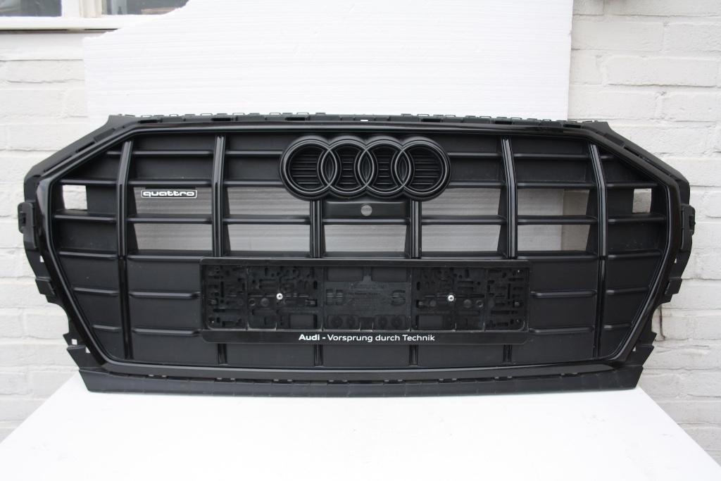 Grill Audi Q5 80A Quattro 'zwart' Origineel ! MOOI, Ophalen of Verzenden, Gebruikt, Audi