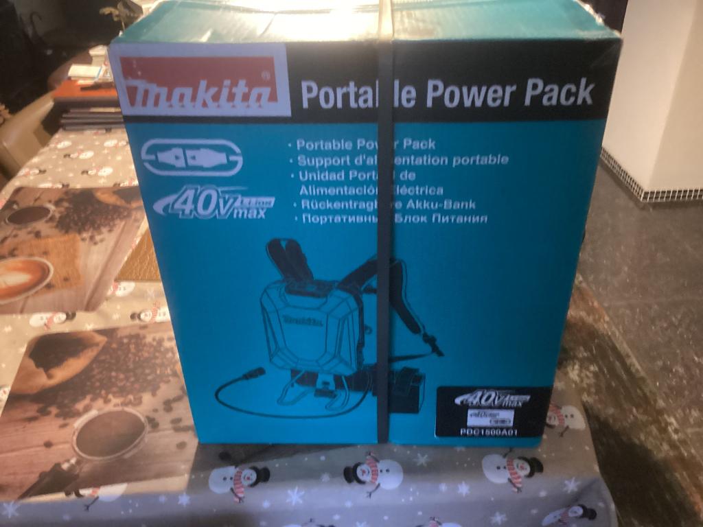 Nieuwe Makita  PDC1500A01 Ruggedragen accu PDC1500 40V, Ophalen of Verzenden, Nieuw, Boor- en/of Breekhamer