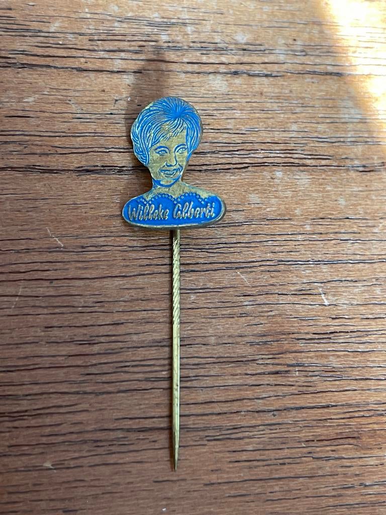 Willeke Alberti Speldje, Verzamelen, Ophalen of Verzenden, Gebruikt, Overige onderwerpen, Speldje of Pin