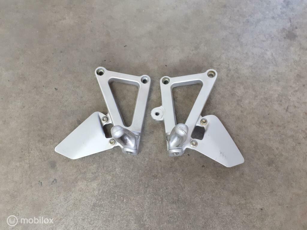 Voetsteun steps schetsplaten SSie Supersport 620 750 900 800, Ophalen of Verzenden, Gebruikt