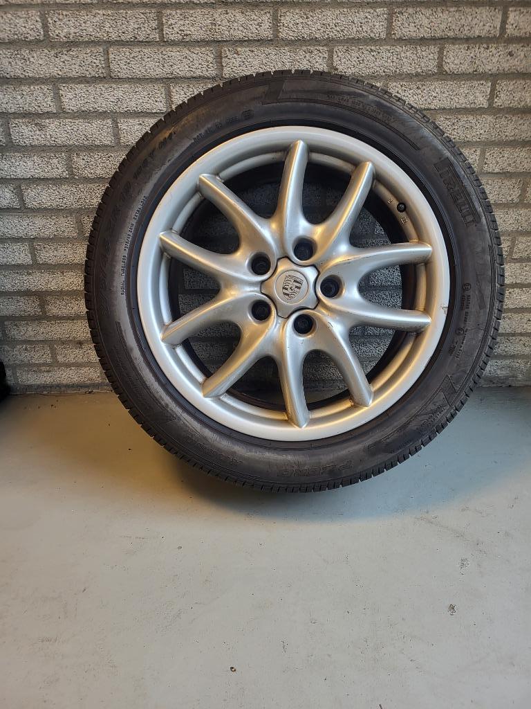 Diverse lichtmetalen velgen met banden o.a. Audi, VW, Volvo, Ophalen, Gebruikt, 16 inch, Band(en)