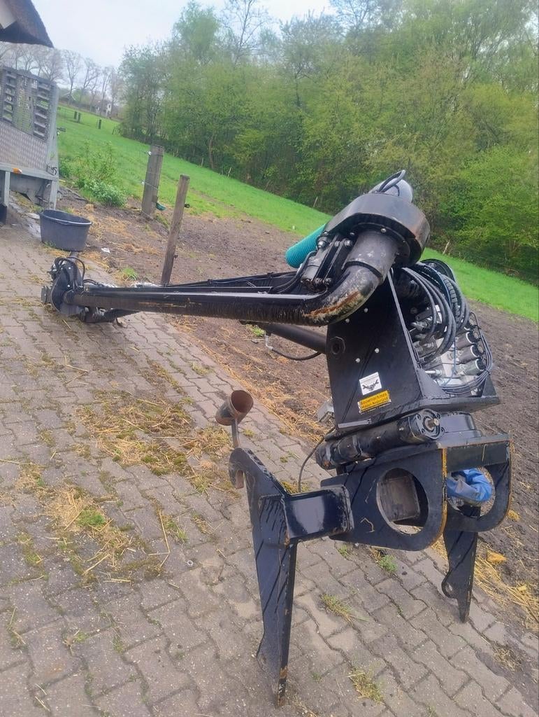 Afzuigarm velengarm voor verreiker shovel, Ophalen