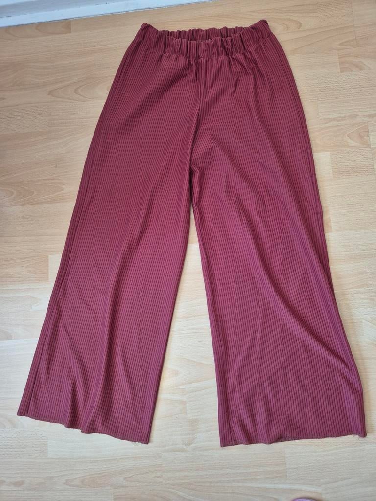Dames broek de maat is m, Ophalen, Zo goed als nieuw, Lang