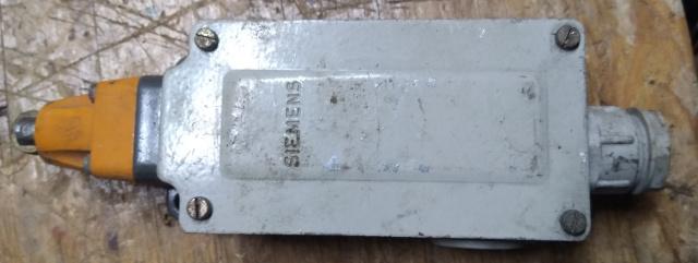 Siemens 3SE2-200-6D schakelaar, Ophalen of Verzenden, Nieuw