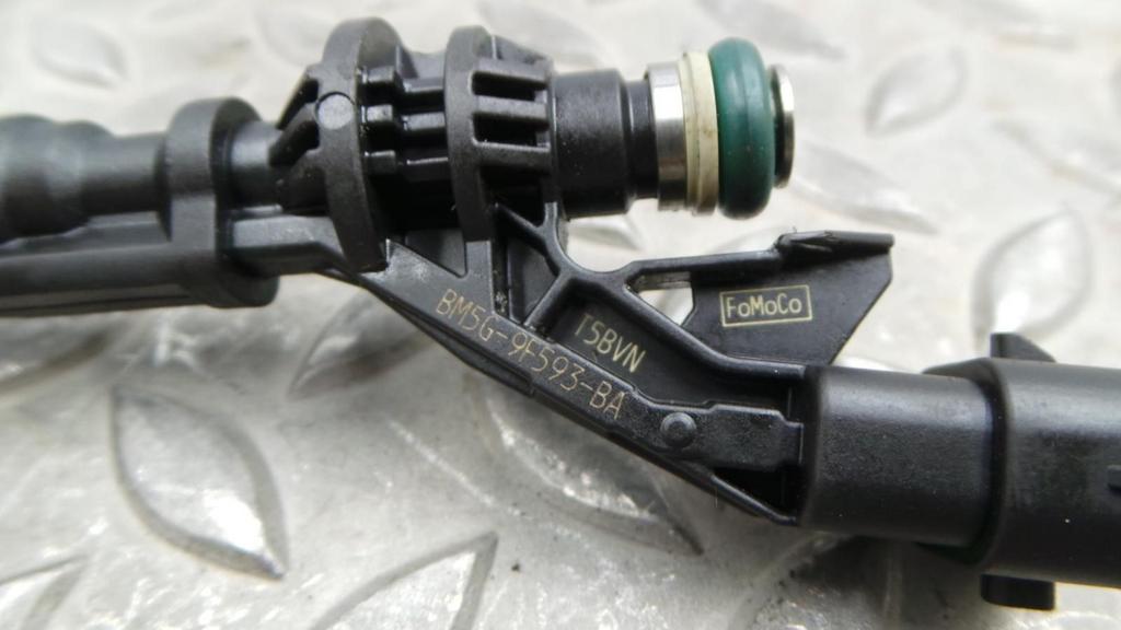FORD FOCUS C MAX BRANDSTOF INJECTOR / VERSTUIVER 2015, Ophalen of Verzenden, Gebruikt, Stiba lid