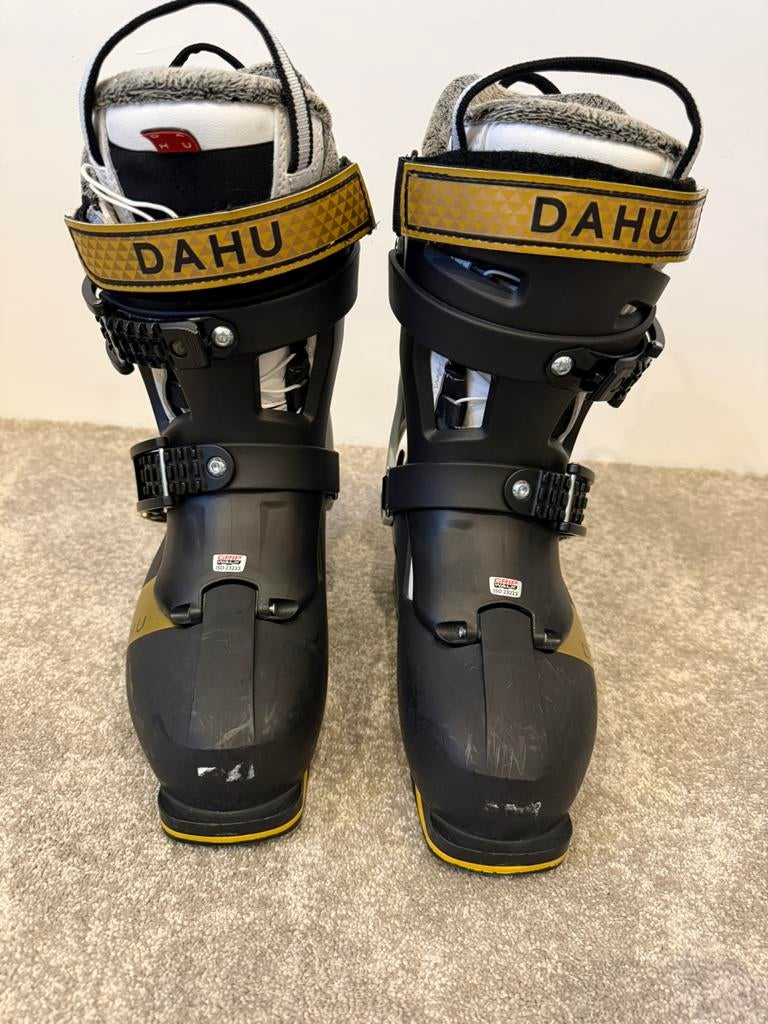 Dahu 01X ski schoenen dames, Sport en Fitness, Skiën en Langlaufen, Zo goed als nieuw, Schoenen, Overige merken, 160 tot 180 cm