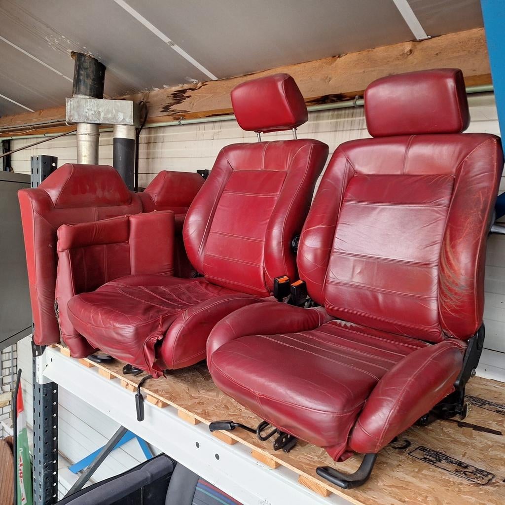 Rood lederen Corrado interieur., Ophalen