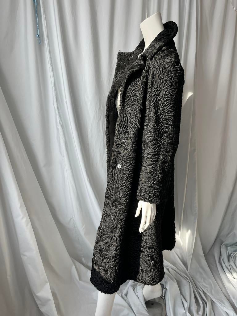 Echte bontjas zwart - Real fur balck maci coat, Ophalen of Verzenden, Zo goed als nieuw, Maat 38/40 (M), Zwart