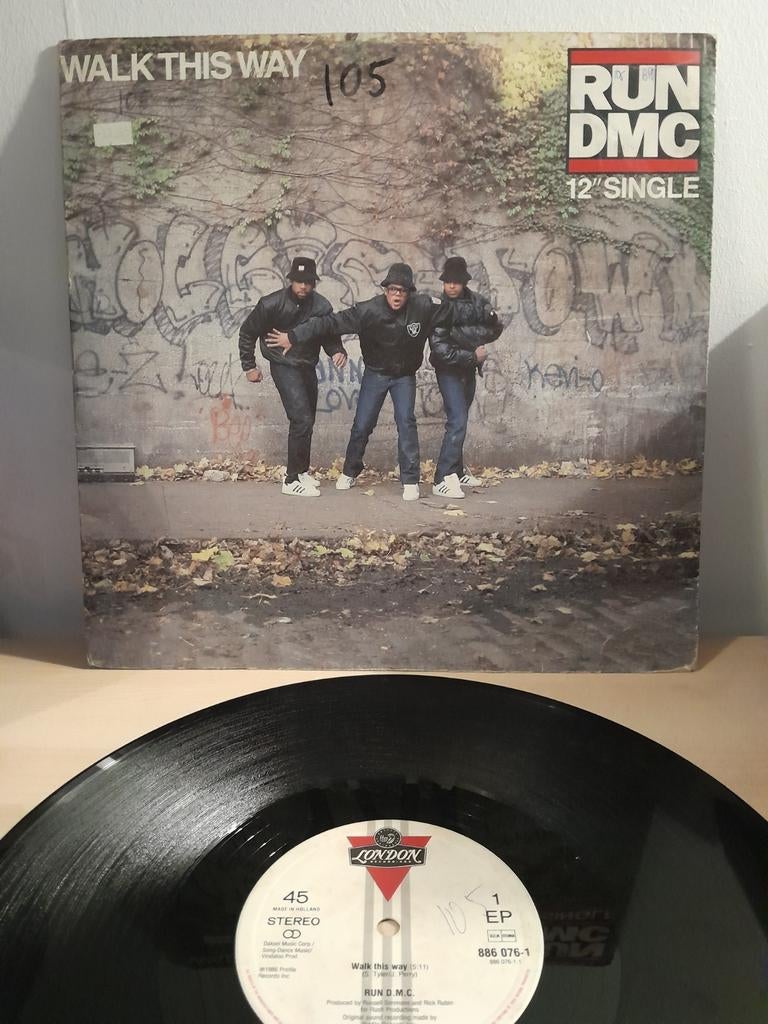 Vintage 12" vinyl - RUN DMC - Walk this way (ft. Aerosmith), Ophalen of Verzenden, 1985 tot 2000, Gebruikt, 12 inch