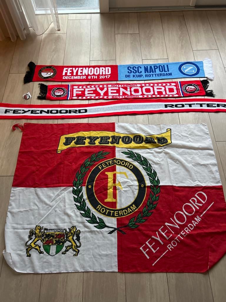 Feyenoord Voetbalshawls Collectie, Ophalen of Verzenden, Gebruikt, Clubaccessoires