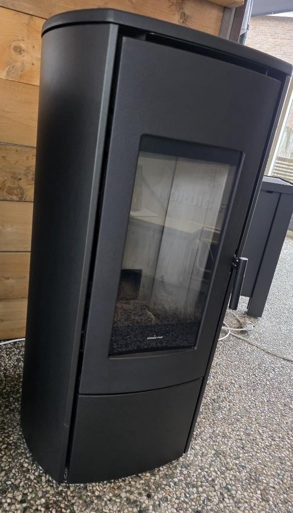 Showroomopruiming! Pelletkachel Ilvar 7, Overige brandstoffen, Ophalen of Verzenden, Zo goed als nieuw, Pelletkachel
