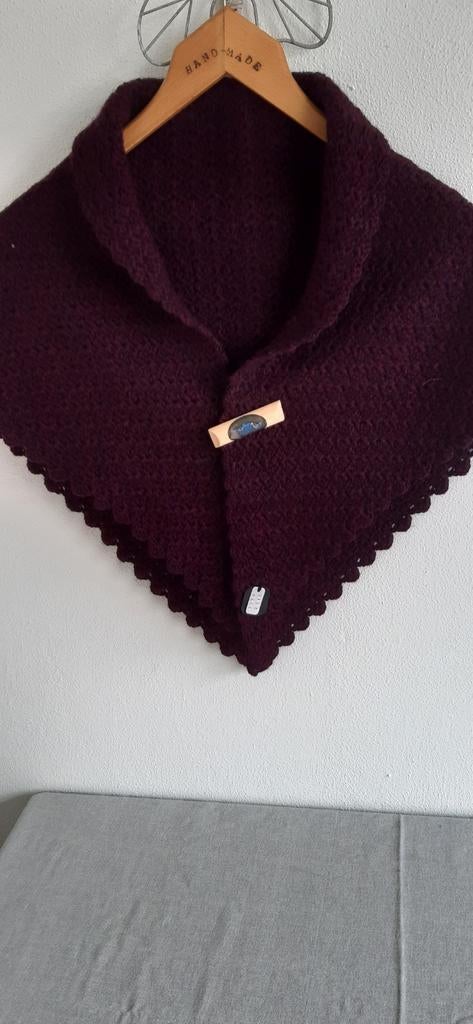 Donkerrode omslagdoek, Ophalen of Verzenden, Nieuw, Maat 46/48 (XL) of groter, Sjaal